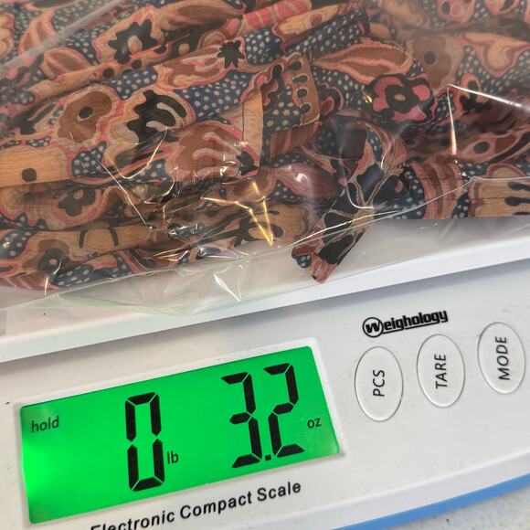 A.L.C. 100% Silk Blouse Size 6 Dark Floral Sheer Career Day to Night Elegant - Picture 16 of 16